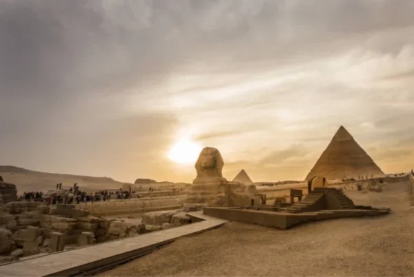 Day Tour to Pyramids, Memphis and Sakkara - Image 3