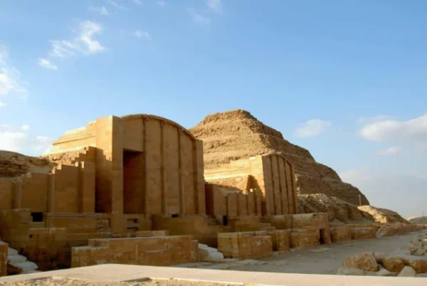 Day Tour to Pyramids, Memphis and Sakkara - Image 6