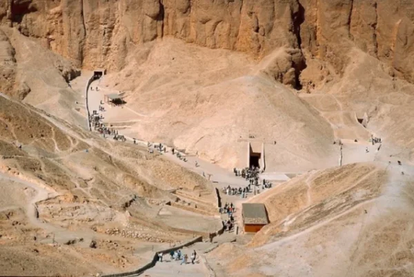 Day Trip to Luxor from Cairo by Air - Image 4